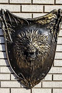 close up of a lion sculpture
